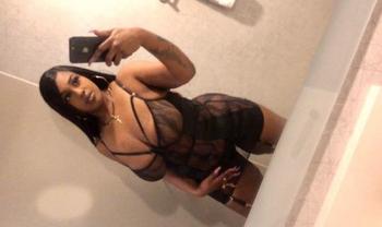 Naomi, 25  female escort, Tri-Cities
