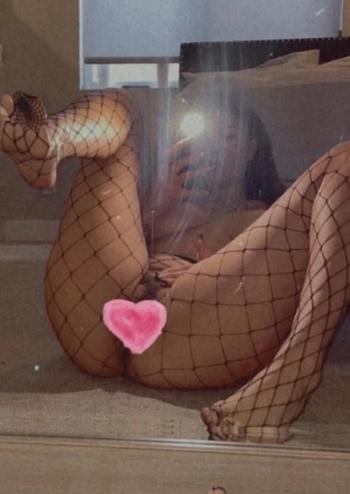 Maria, 21  female escort, Tri-Cities